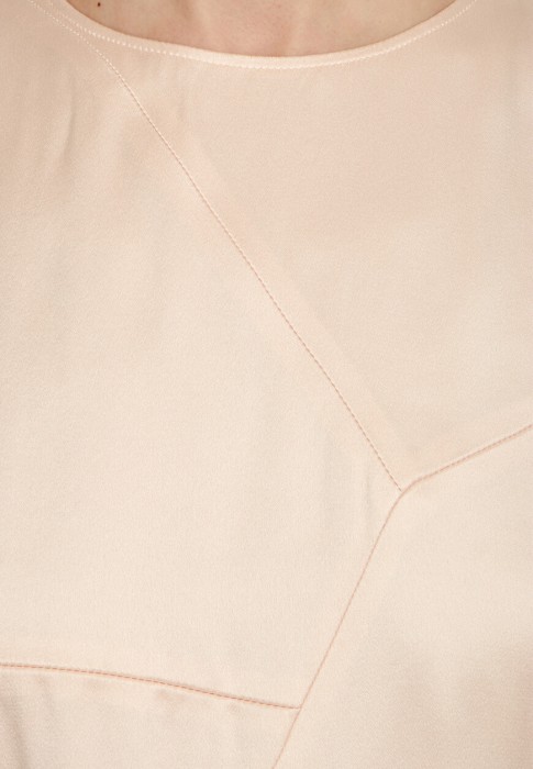 блуза  из проверенных материалов спереди