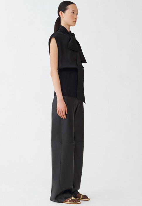 блуза  из италии вид сбоку