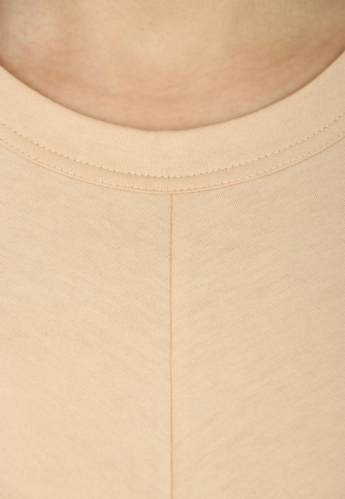 Товар розового цвета с внутренней стороны