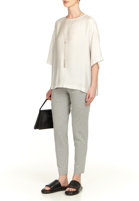 блуза  по цене 44730 руб вид справа