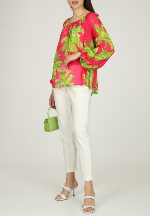 блуза  по цене 37730 руб вид справа