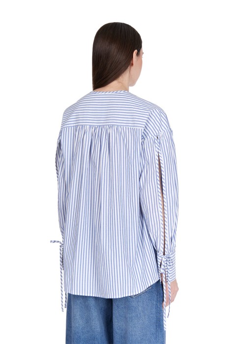 блуза  из италии вид сбоку