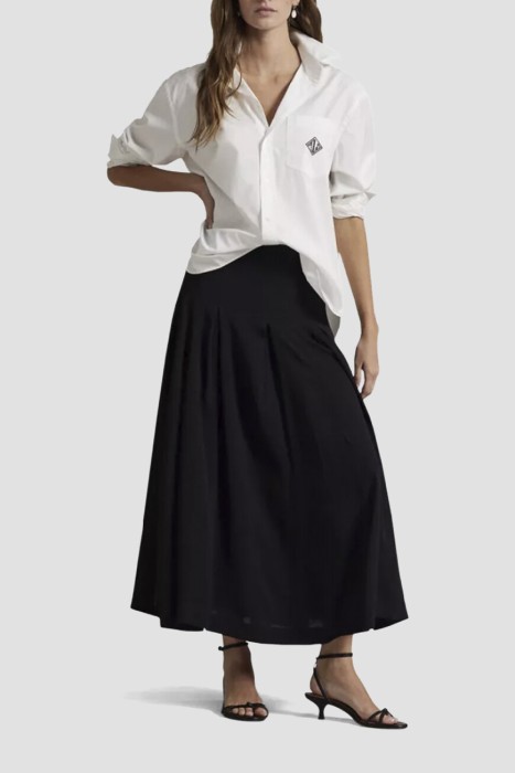 Товар белого цвета с внутренней стороны