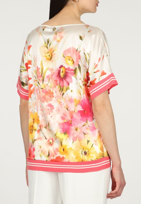 блуза  из проверенных материалов спереди