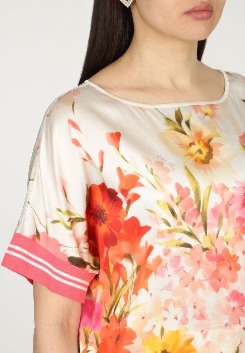 Продукция для женщин фото