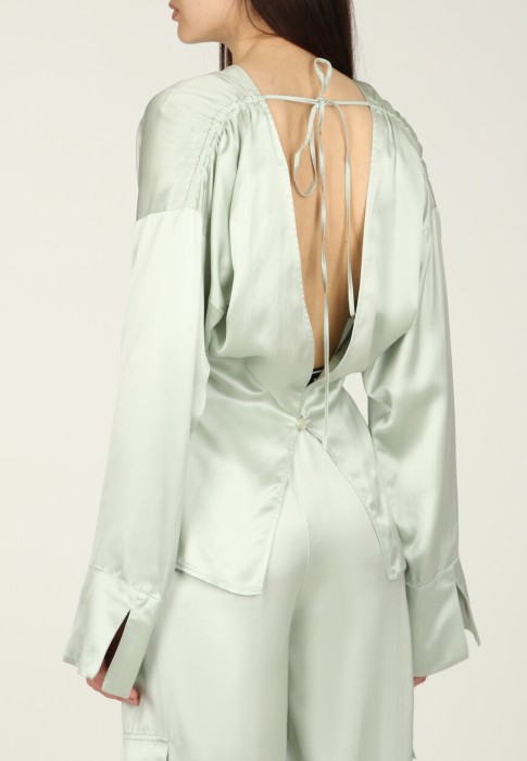 блуза  из италии вид сбоку