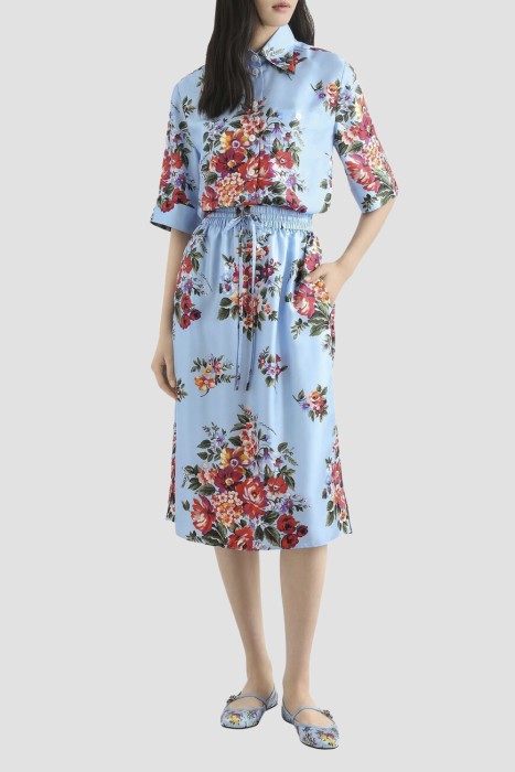 Товар разноцветного цвета с внутренней стороны