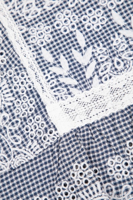 блуза  универсального стиля с лицевой стороны