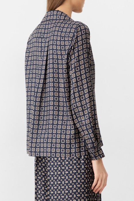 блуза  по цене 60600 руб вид справа