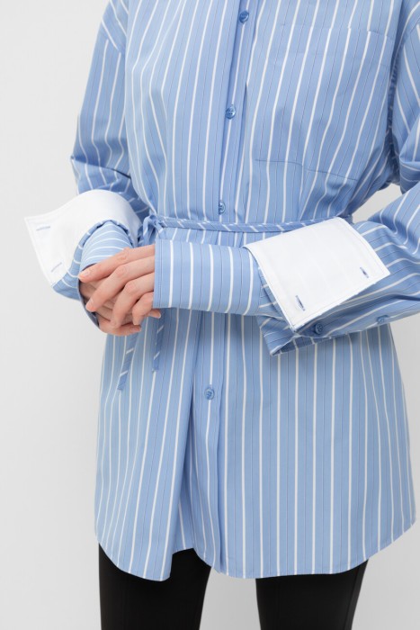 Товар разноцветного цвета с внутренней стороны