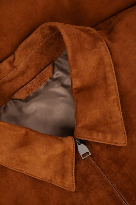 блузон  универсального стиля с лицевой стороны