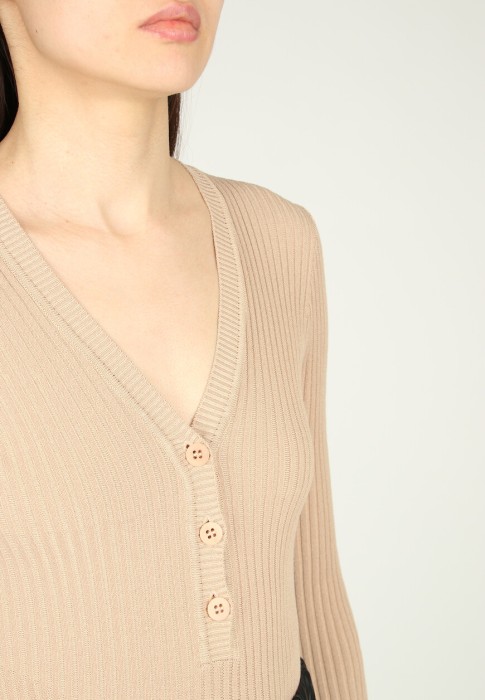 боди  из проверенных материалов спереди