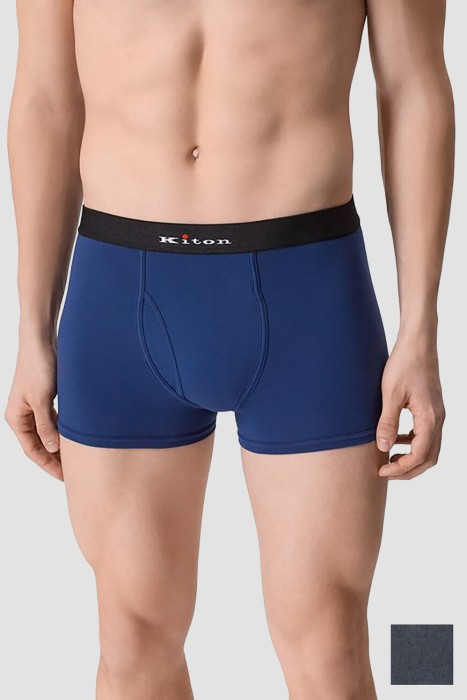 боксеры  по цене 28500 руб вид справа