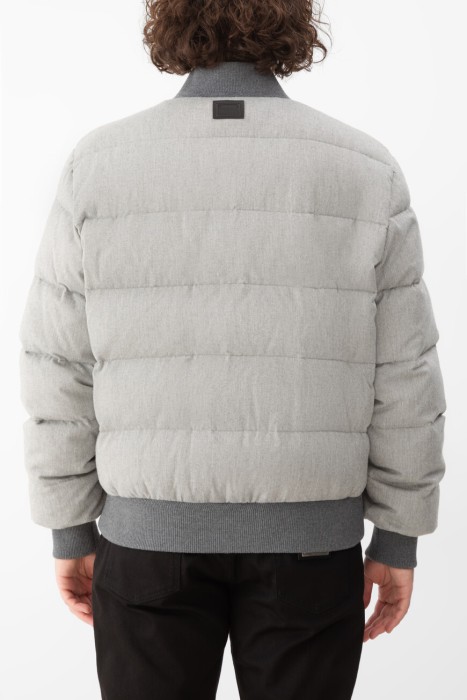 бомбер  от бренда dolce & gabbana вид слева