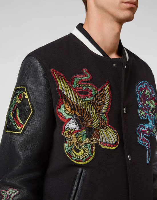 бомбер  из америки вид сбоку