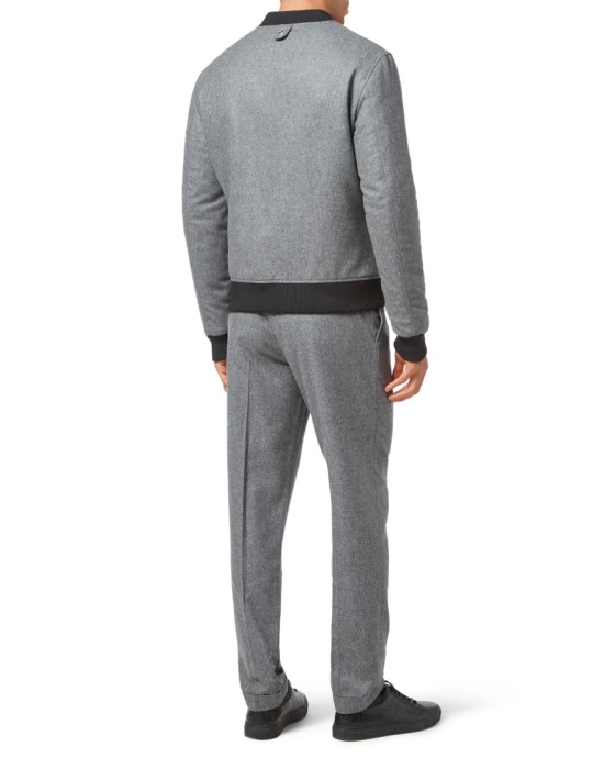 бомбер  по цене 115596 руб вид справа