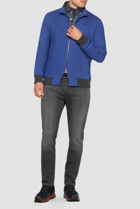 бомбер  из кашемира спереди