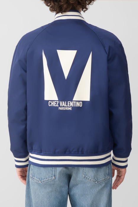 бомбер  от бренда valentino вид слева