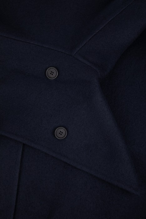 бомбер  для взрослого возраста с изнаночной стороны