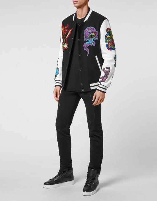 бомбер  по цене 193284 руб вид справа