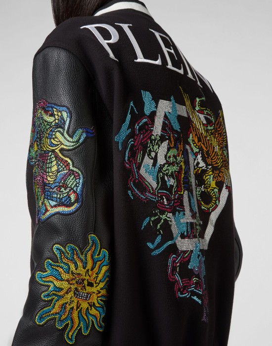 бомбер  из проверенных материалов спереди