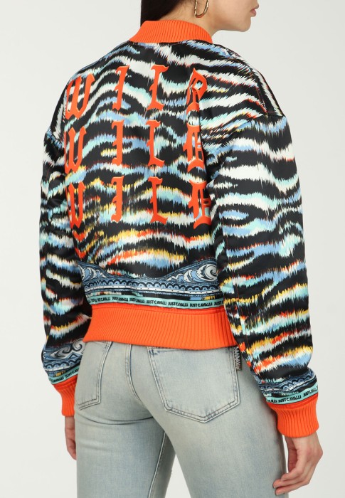 бомбер  из италии вид сбоку