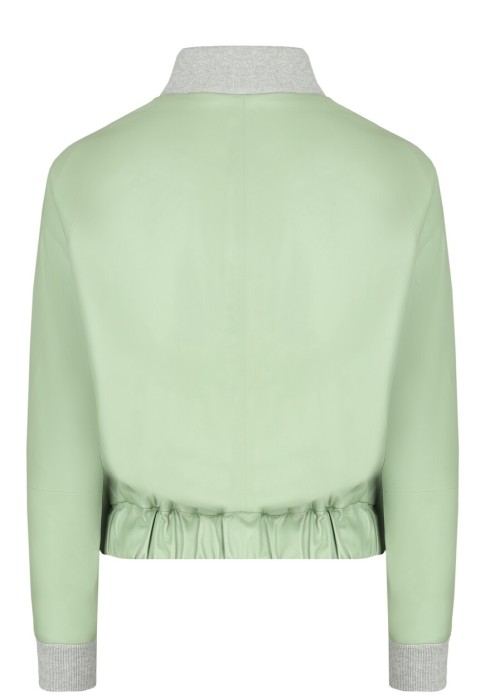 бомбер  по цене 196630 руб вид справа