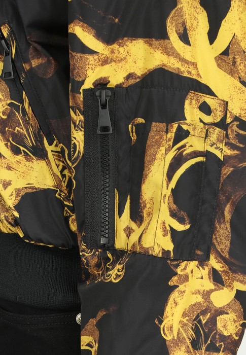 бомбер  для взрослого возраста с изнаночной стороны