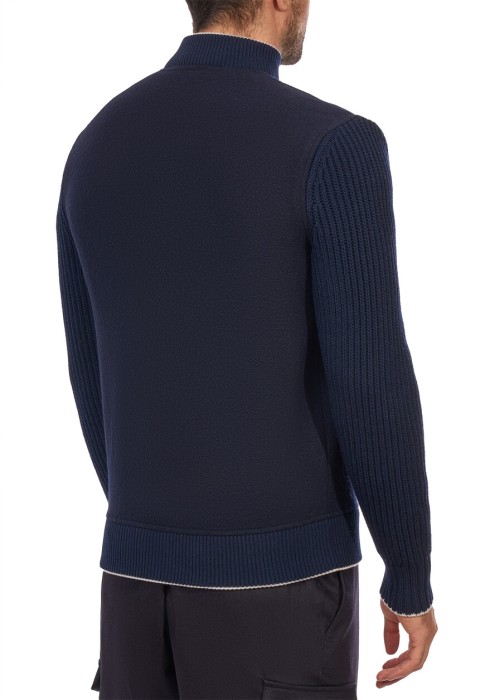 бомбер  из проверенных материалов спереди