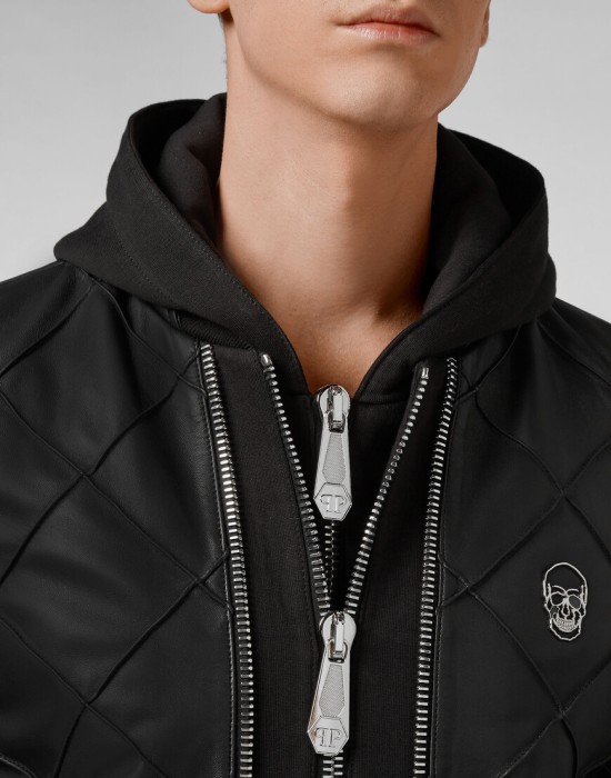 бомбер  из проверенных материалов спереди