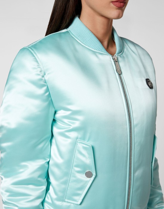 Продукция для женщин фото