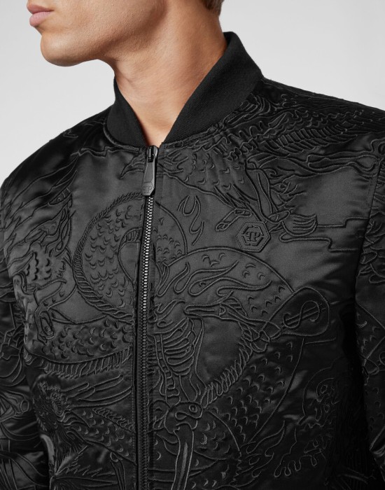 бомбер  из америки вид сбоку