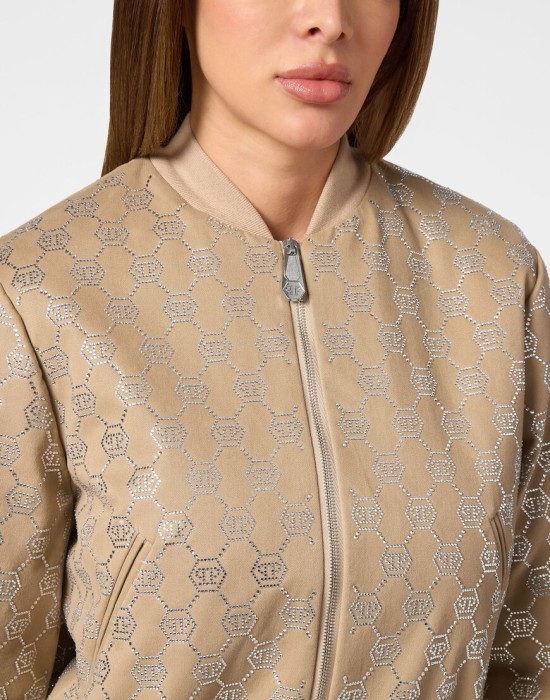 бомбер  из проверенных материалов спереди