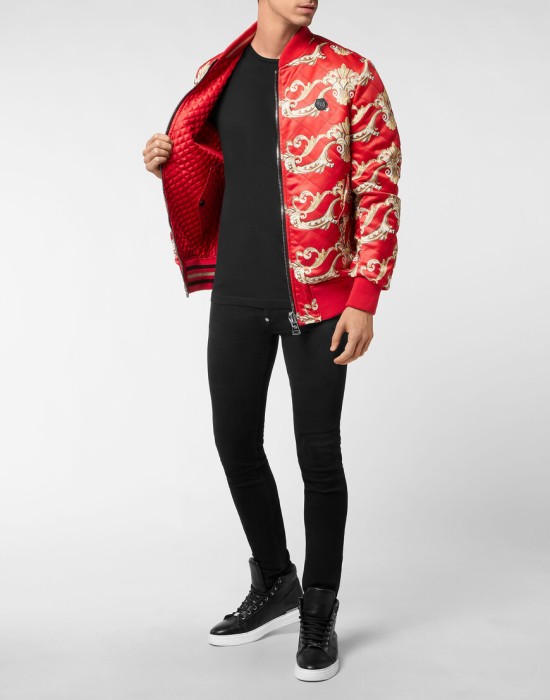 бомбер  универсального стиля с лицевой стороны