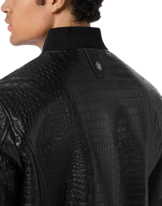 бомбер  из проверенных материалов спереди