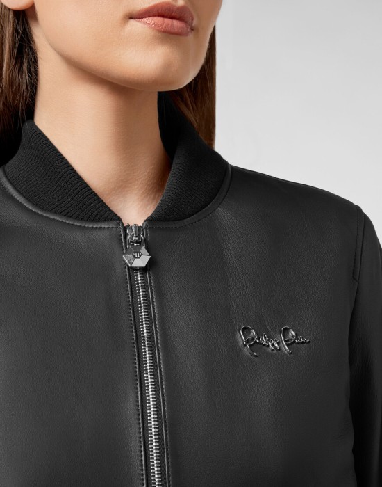 бомбер  из америки вид сбоку