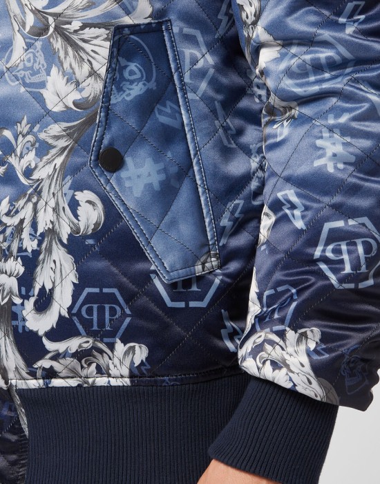 бомбер  из проверенных материалов спереди