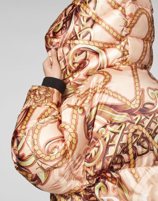 Продукция для женщин фото