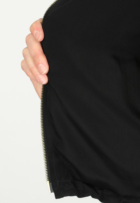 бомбер  из проверенных материалов спереди