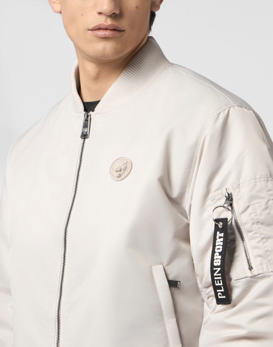 бомбер  из проверенных материалов спереди