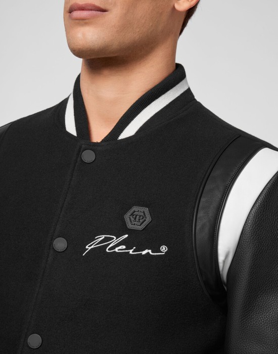 бомбер  из проверенных материалов спереди