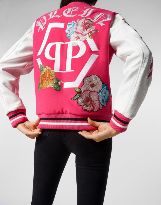 Продукция для женщин фото