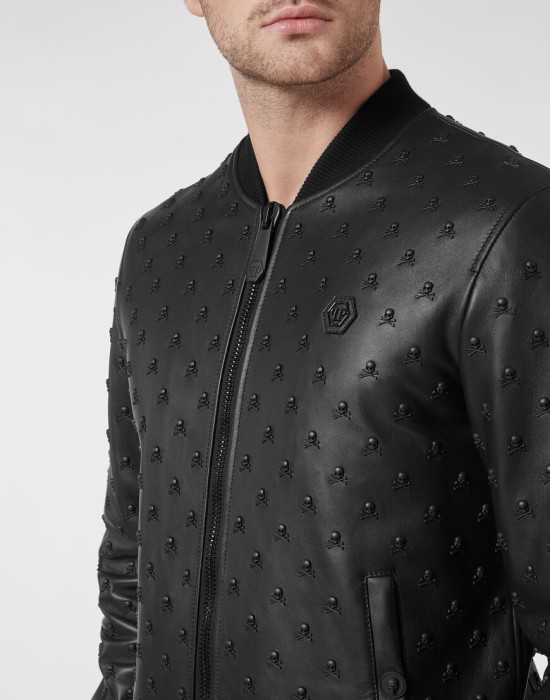 бомбер  из америки вид сбоку