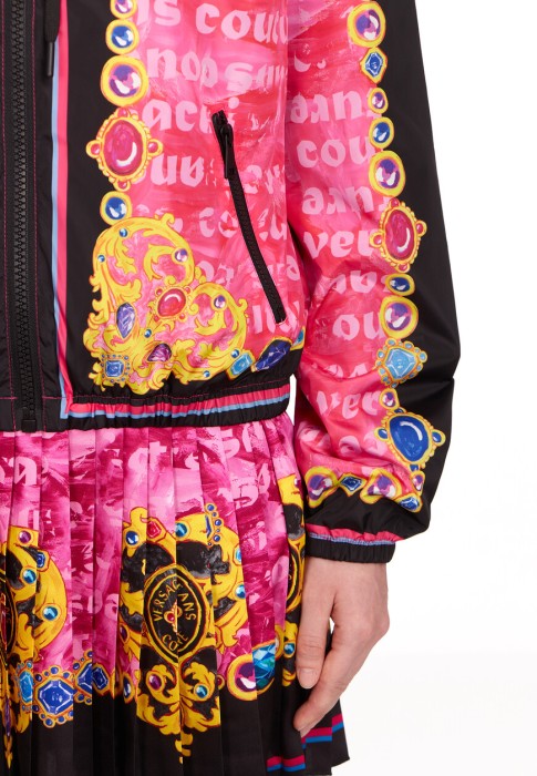 бомбер  из проверенных материалов спереди