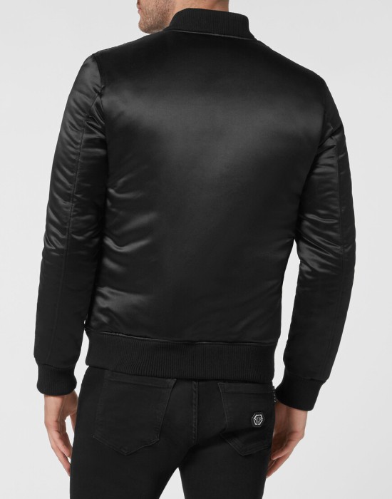 бомбер  из америки вид сбоку