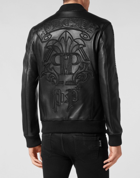 бомбер  из америки вид сбоку