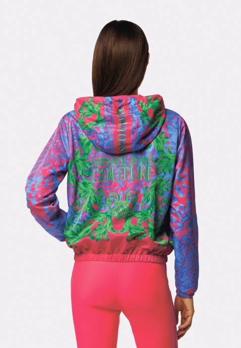 Товар розового цвета с внутренней стороны