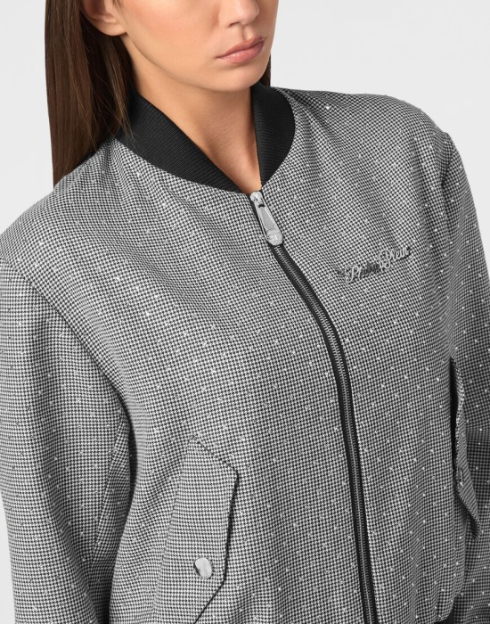 бомбер  из проверенных материалов спереди