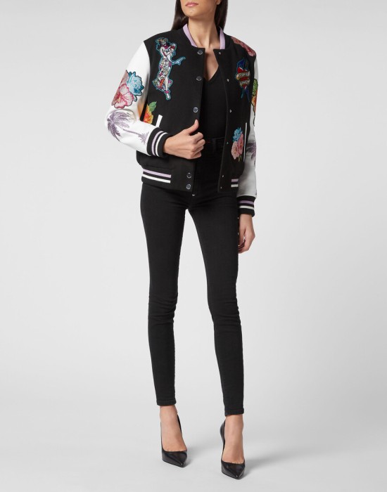 бомбер  по цене 197420 руб вид справа