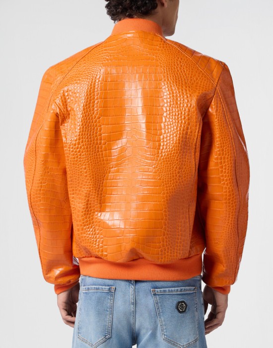 бомбер  из америки вид сбоку